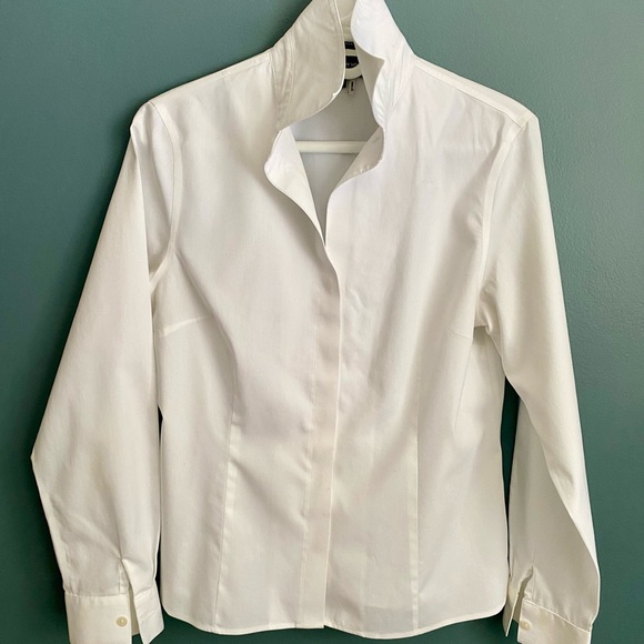 Jones New York COLLECTION Women's HIDDEN BUTTONS Tailored, No Iron Cotton Shirt - Picture 2 of 11